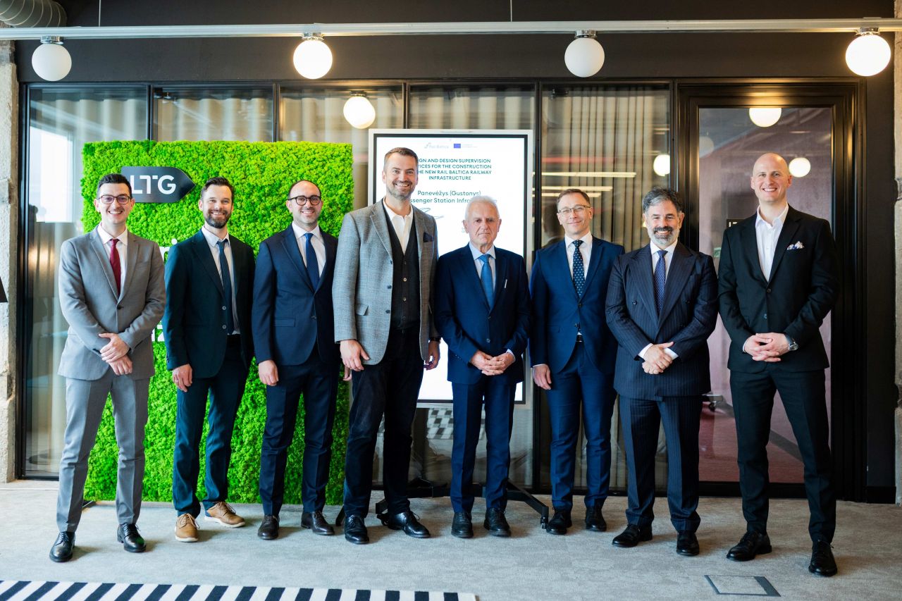 LTG Infra semnează contracte de peste 9 milioane de euro pentru proiectarea stațiilor regionale Rail Baltica din Panevėžys și Jonava