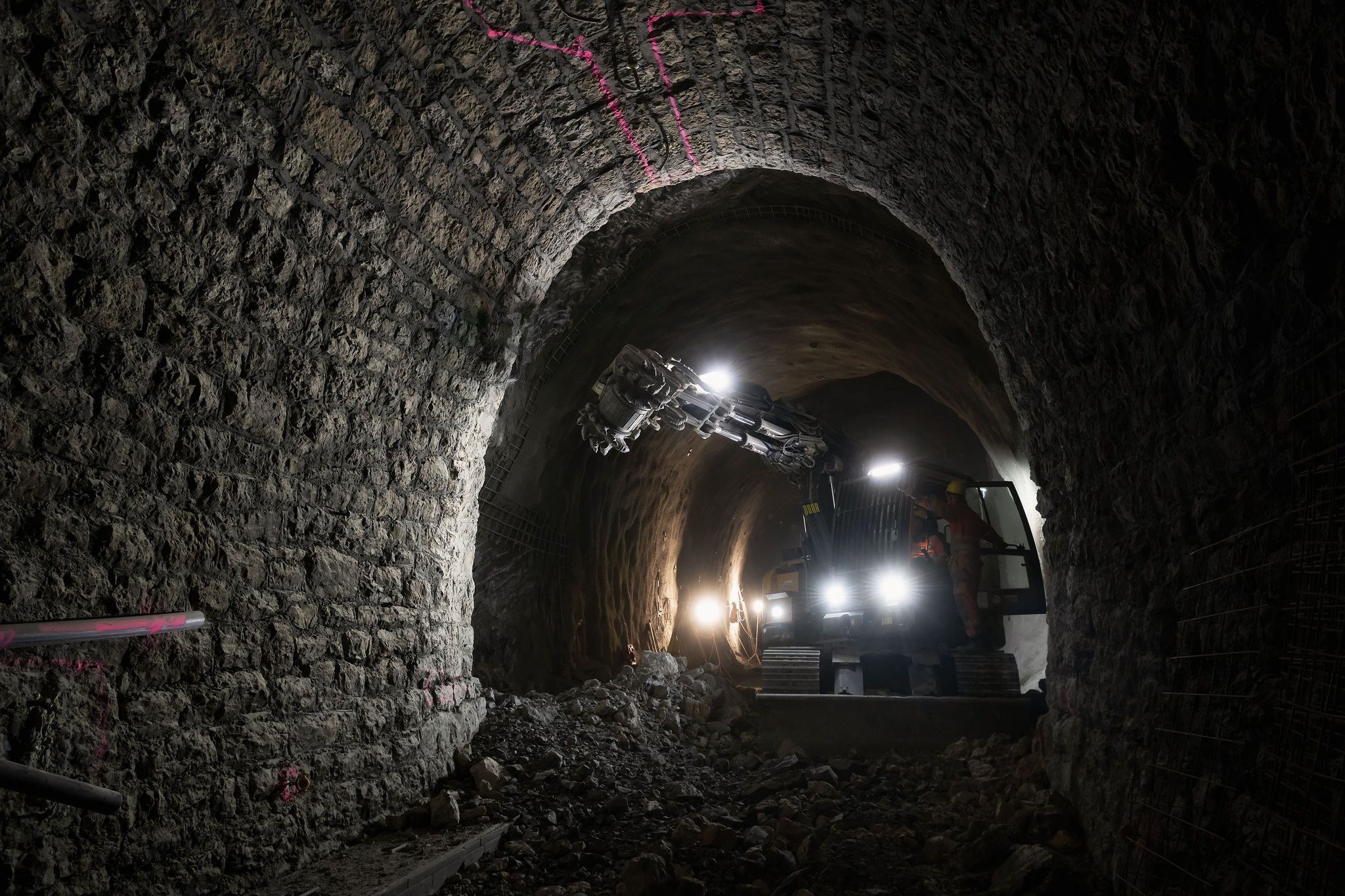 Tunelul Weissenstein se redeschide după doi ani de lucrări majore de modernizare între Moutier și Solothurn