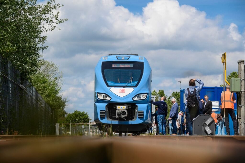 VRR prezintă noile trenuri pe baterii pentru rețeaua Niederrhein–Münsterland ce vor opera din 2027