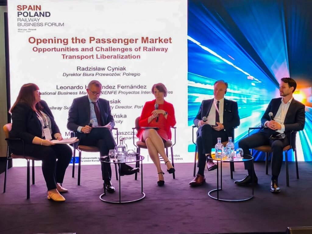 PKP Intercity discută dezvoltarea unei căi ferate moderne la Spain–Poland Railway Business Forum