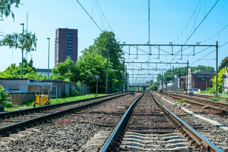 UTK invită operatorii feroviari să se alăture Declarației pentru dezvoltarea culturii siguranței feroviare. Proiectul reunește deja 310 instituții din sectorul feroviar