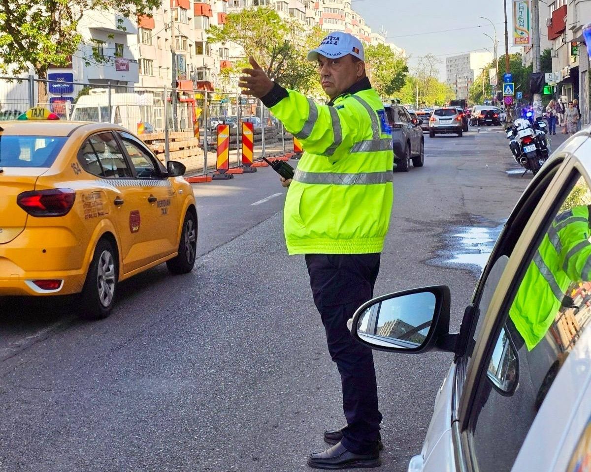 Poliția Locală București sprijină lucrările de modernizare a căii de rulare a tramvaiului pe Bulevardul Ion Mihalache și eliberează banda 1 pentru desfășurarea șantierului