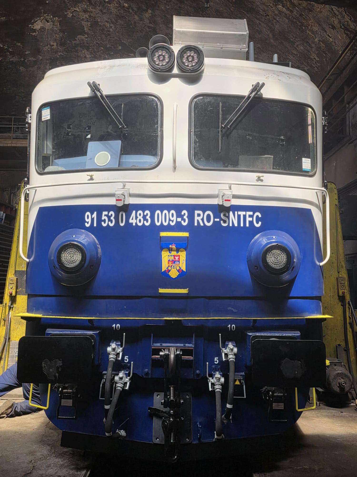 SCRL Brașov începe probele cu a 13 locomotivă LEMA4000 la doar două zile după anterioara. Încă 4 locomotive rămase de finalizat în proiectul PNRR al uzinei SCRL