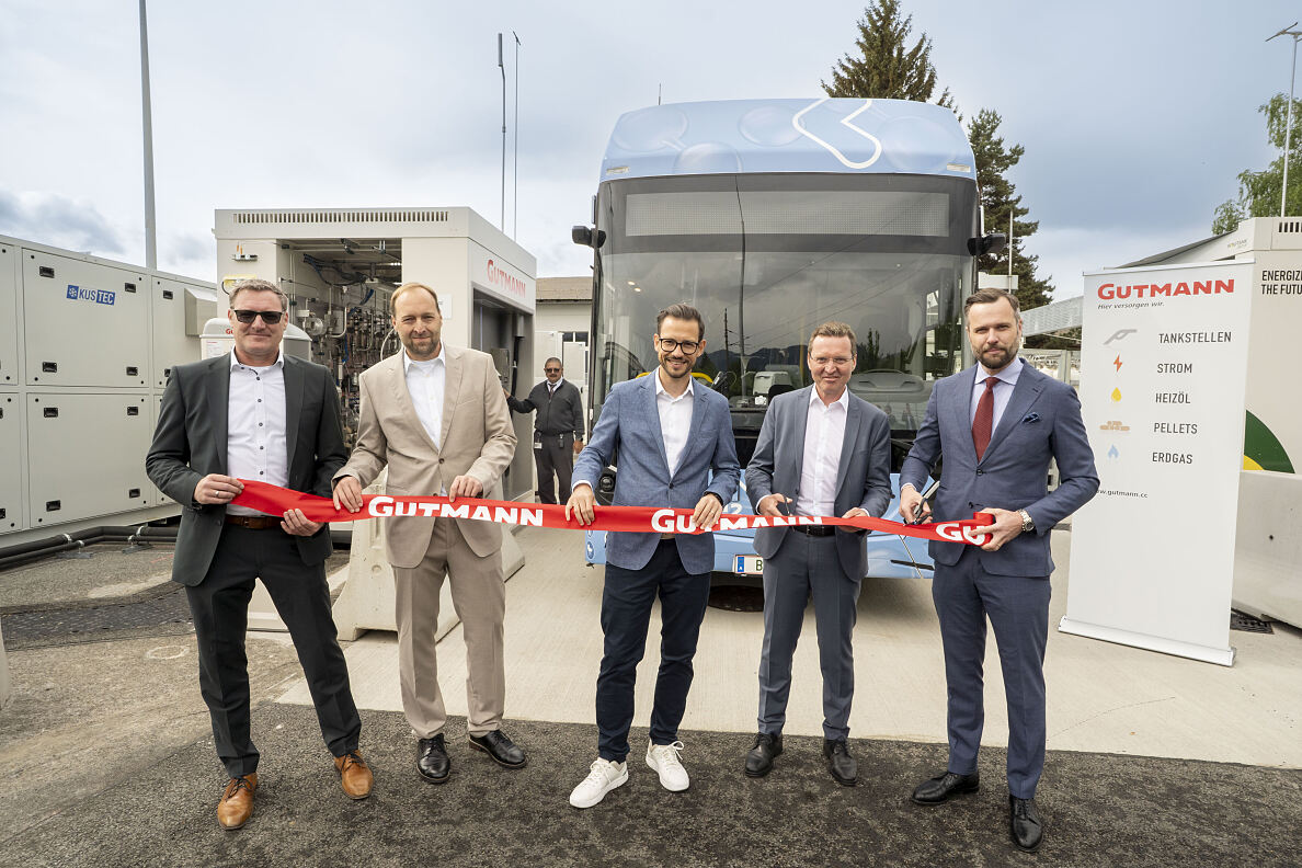 Kärnten lansează cea mai mare flotă de autobuze cu hidrogen din Austria și inaugurează prima stație de alimentare dedicată
