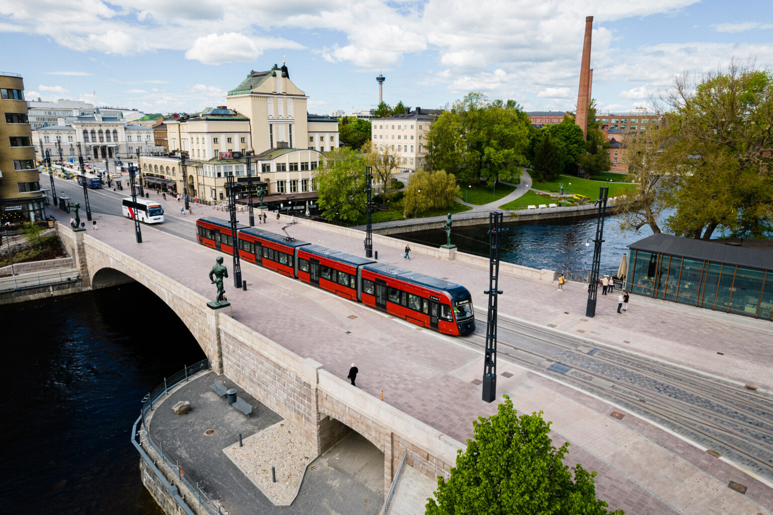 Proiectul de prelungire a tramvaielor din Tampere avansează conform planului cu primul vehicul de tip Valma deja extins la 47 de metri