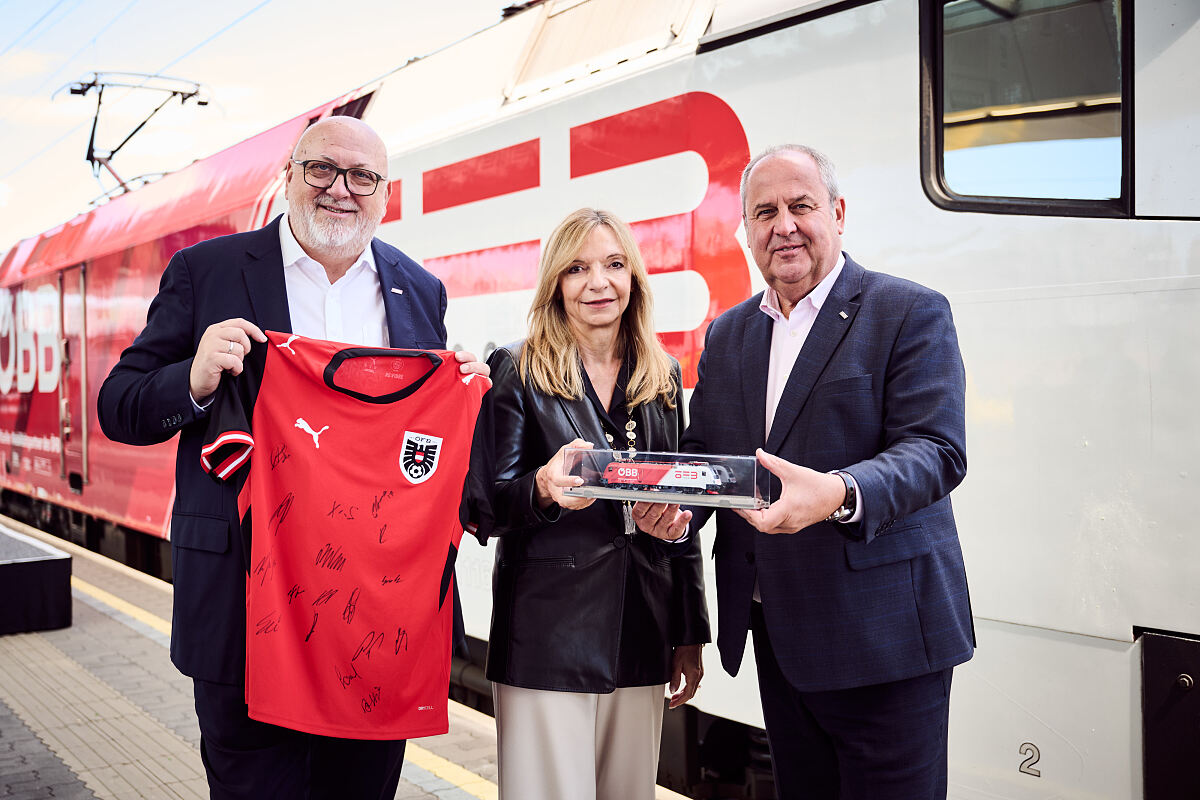 Noul Railjet ÖFB devine ambasadorul fotbalului austriac și marchează extinderea parteneriatului ÖBB–ÖFB înainte de Mondial