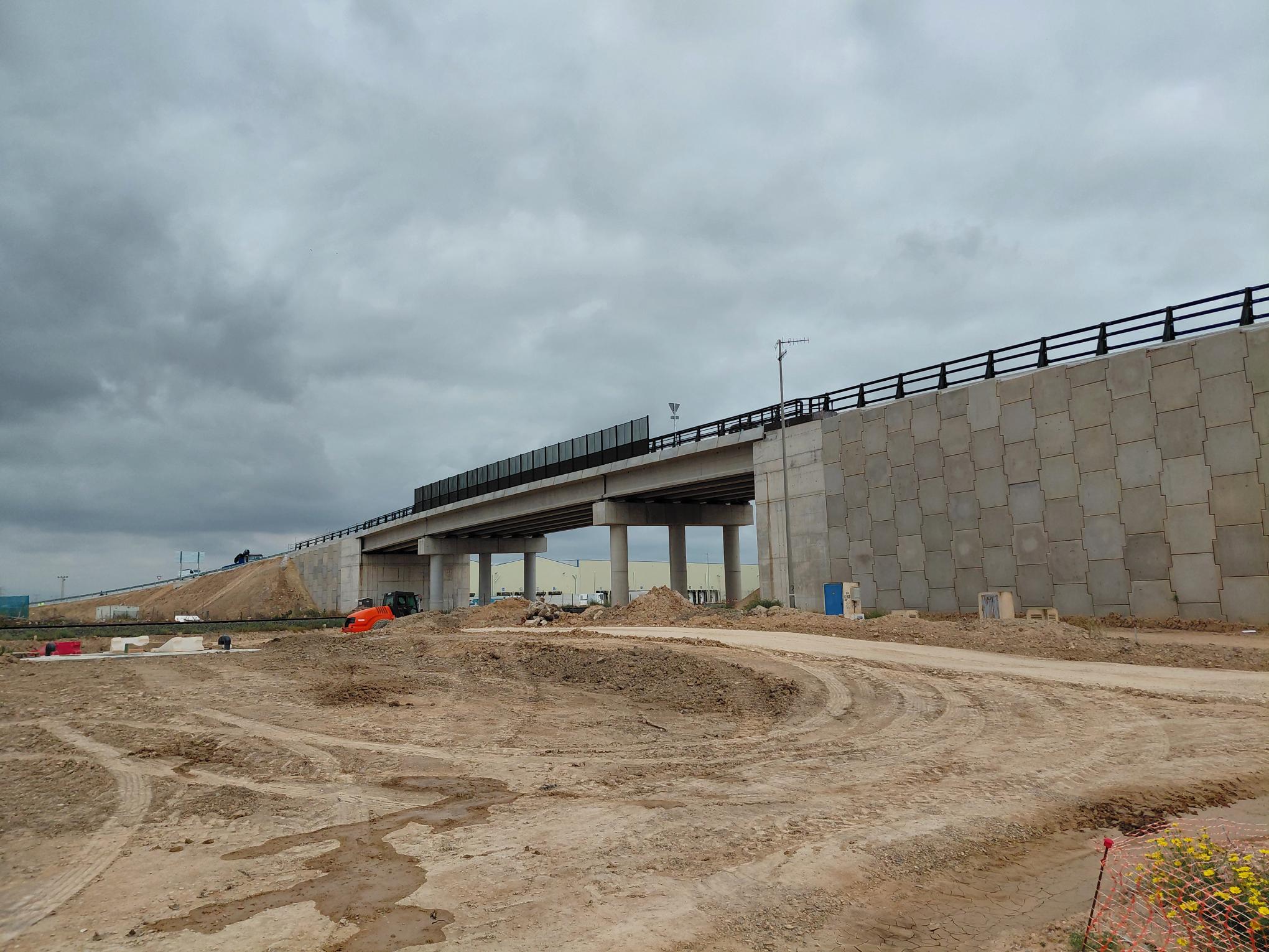 Adif AV deschide noul pasaj superior rutier și pietonal din Torre Pacheco pe linia de mare viteză Murcia–Cartagena