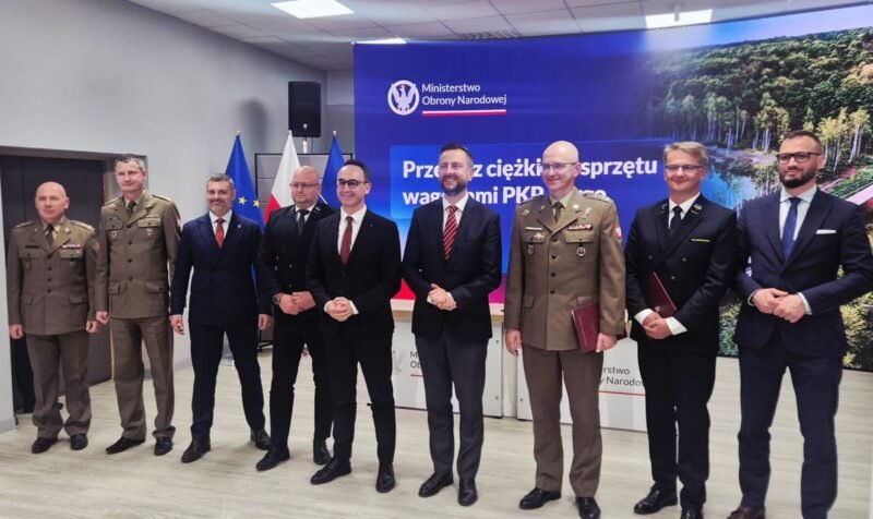 PKP CARGO și Ministerul Apărării din Polonia semnează un acord strategic pentru transportul feroviar militar și proiecte dual‑use
