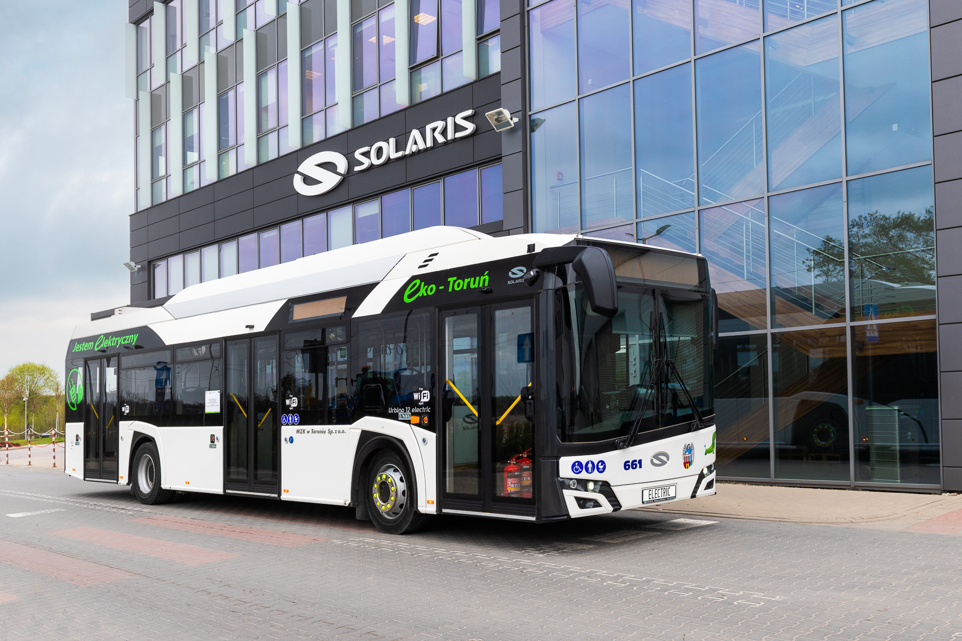 MZK Toruń își extinde flota electrică cu 40 de autobuze Solaris Urbino 12 ajungând la 50 de vehicule zero‑emisii în exploatare