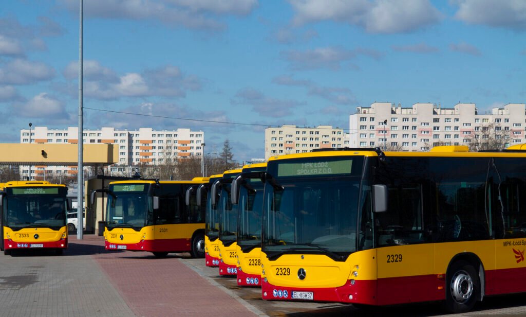 MPK Łódź cumpără 14 autobuze Mercedes Conecto noi, cu opțiune pentru încă 13 vehicule