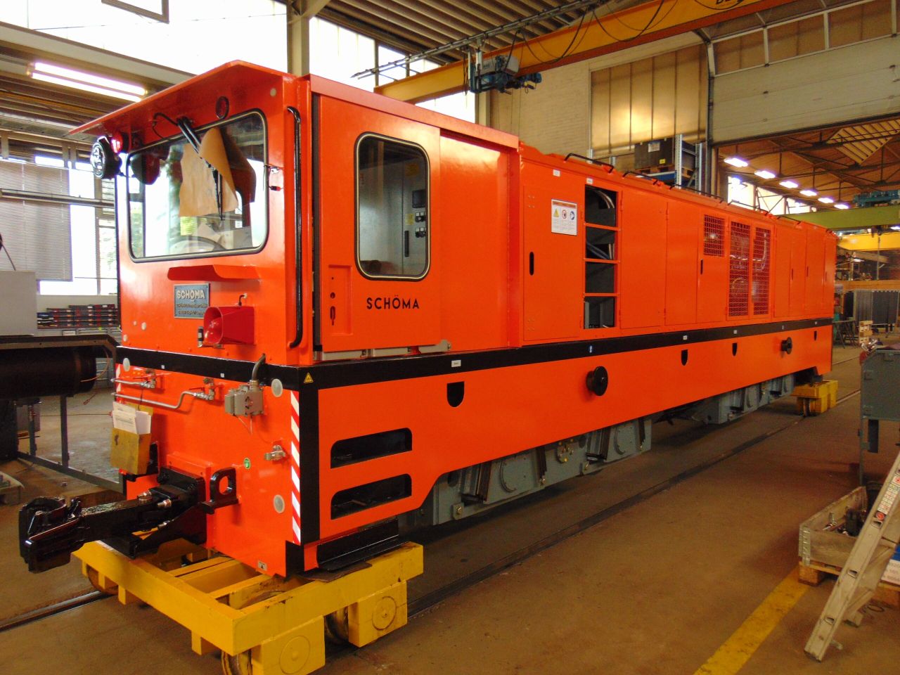 Două locomotive SCHÖMA CHL‑350 BB pleacă spre Statele Unite pentru lucrările de excavație ale Palisades Tunnel, parte a megaproiectului Hudson Tunnel