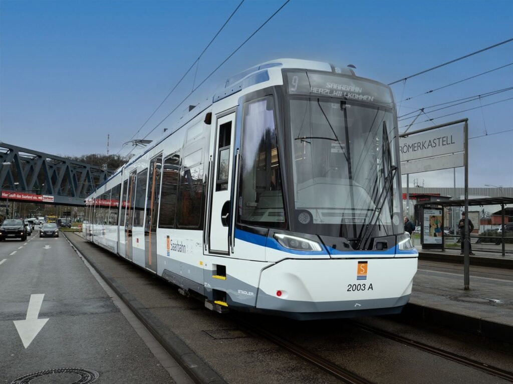 Noua generație Saarbahn intră în probe cu pasageri în Saarbrücken, înaintea omologării BOStrab și EBO