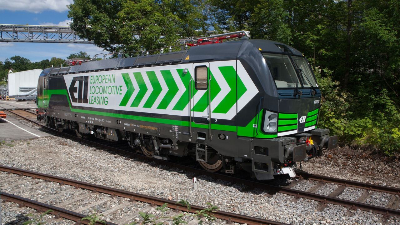 ELL obține finanțare verde de 1,4 miliarde euro pentru extinderea flotei de locomotive electrice cu participarea Siemens Bank