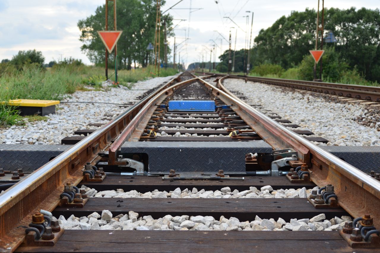 PKP PLK lansează licitația pentru două sisteme moderne de simulatoare feroviare, pentru instruirea personalului în situații reale și scenarii de urgență