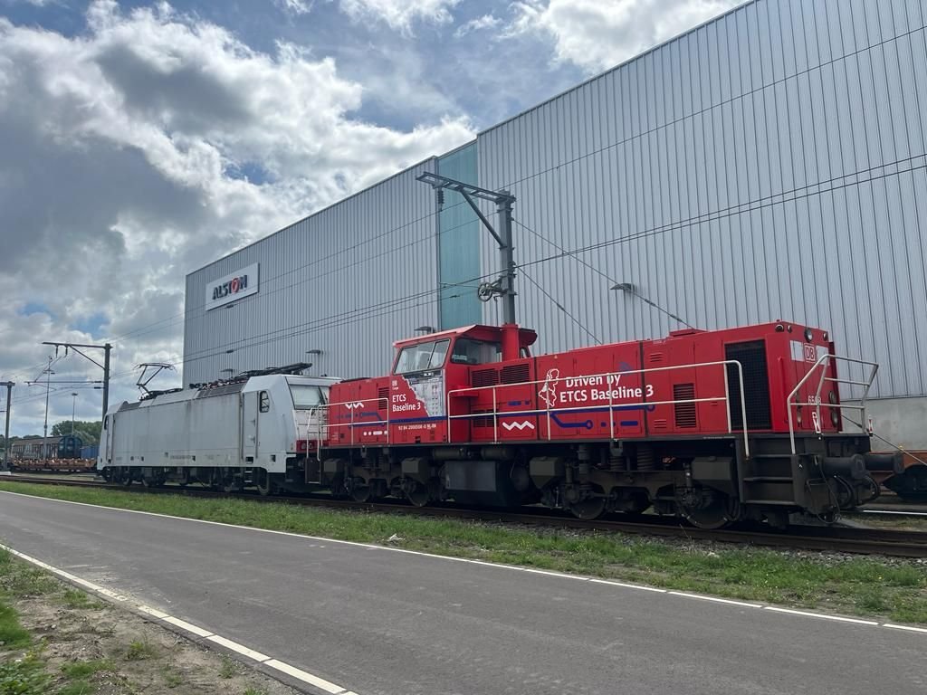 Locomotivele DB Cargo din seria DE6400 primesc autorizarea ERA pentru ETCS Baseline 3 în Belgia și Olanda, marcând un pas major pentru transportul feroviar transfrontalier