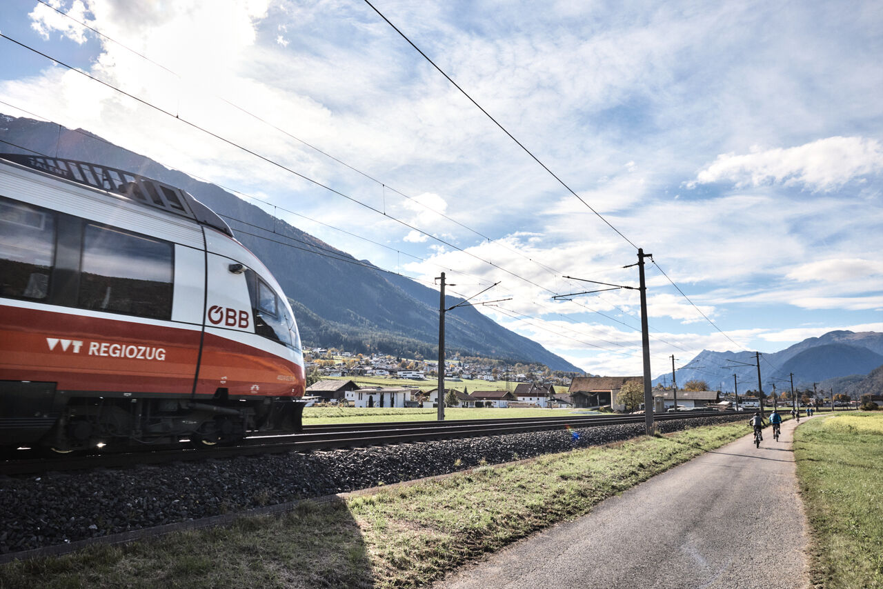 Modificări de circulație în traficul feroviar din Tirol între 14 iunie și 12 decembrie 2026 din cauza lucrărilor DB și ÖBB