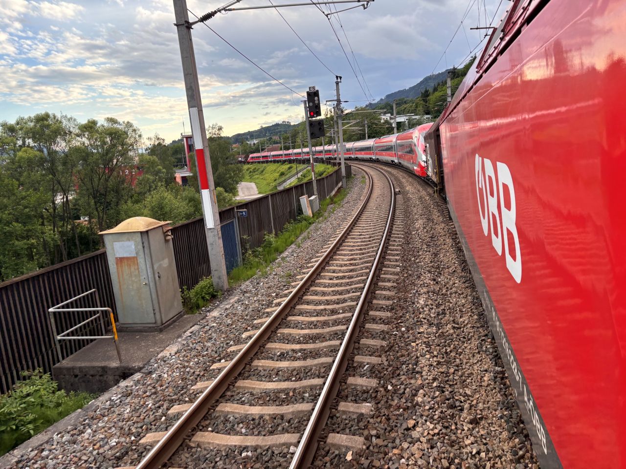 Rail Cargo Group transportă un tren Frecciarossa 1000 în Austria pentru testări de infrastructură, într‑o operațiune logistică specială derulată integral pe calea ferată