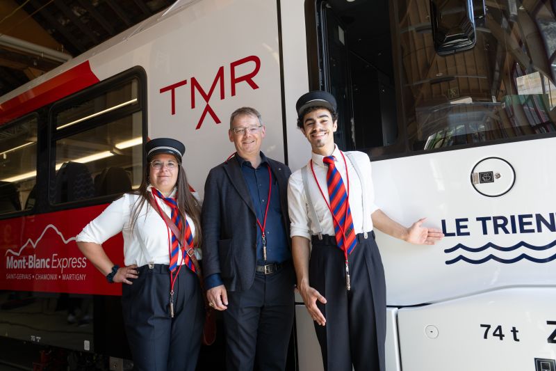 Noile rame Z890 ale Mont‑Blanc Express au fost botezate oficial la Vernayaz, marcând o nouă etapă în cooperarea feroviară transfrontalieră dintre Elveția și Franța