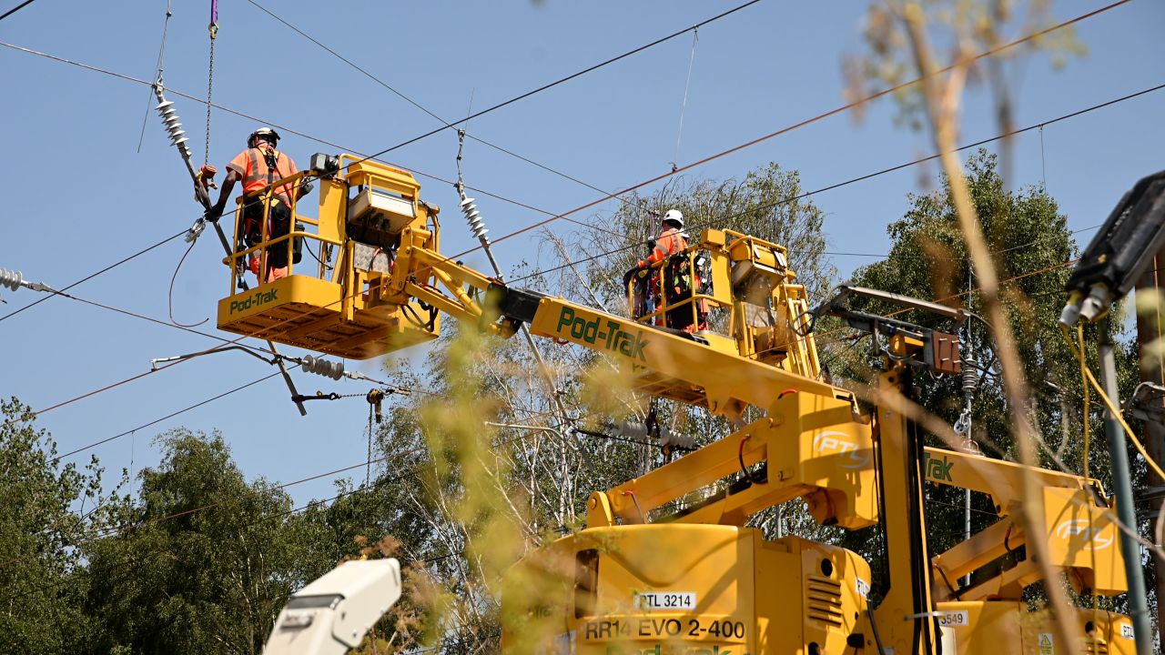 Network Rail anunță reluarea circulației trenurilor pe Midland Main Line după finalizarea operațiunilor complexe de recuperare la Bedford