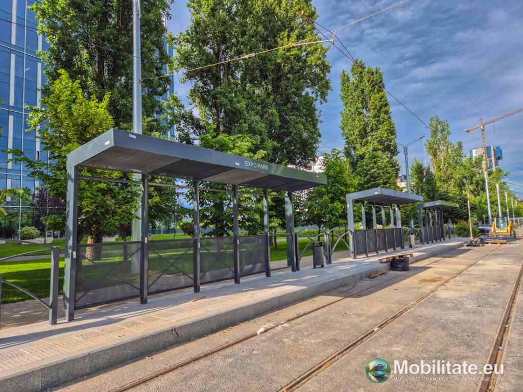 Lot 11 modernizare linii tramvai - PORR finalizează prototipurile primelor peroane și refugii de tramvai ce vor fi instalate pe toată rețeaua din București