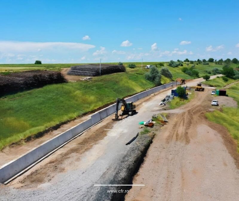 Lucrările de modernizare avansează pe linia feroviară București – Giurgiu, proiect strategic pentru conectivitatea României cu Europa de Sud‑Est. Stadiu fizic de 7%
