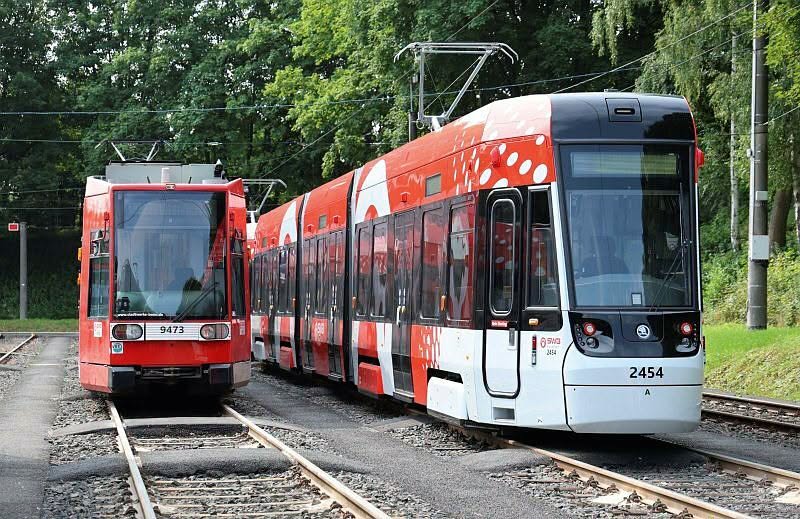 Sfârșitul erei tramvaielor DÜWAG la Bonn, odată cu retragerea lor după peste trei decenii de serviciu și trecerea completă la noile tramvaie Škoda