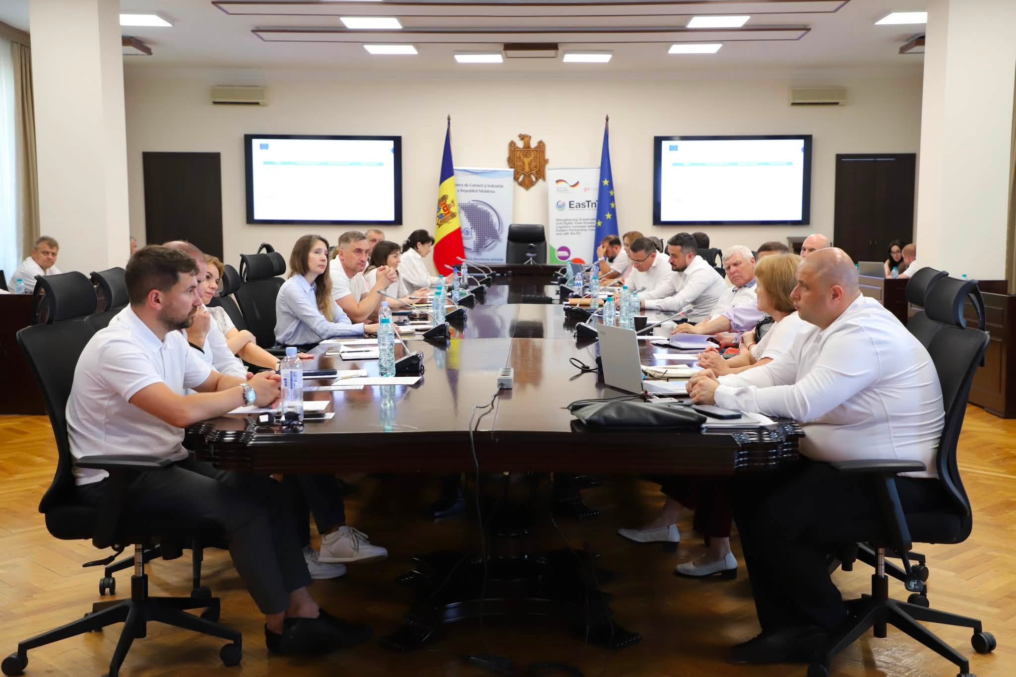 Moldova prezintă prioritățile de reformă și armonizarea legislației transporturilor cu acquis-ul european în cadrul dialogului public-privat de la Casa Guvernului