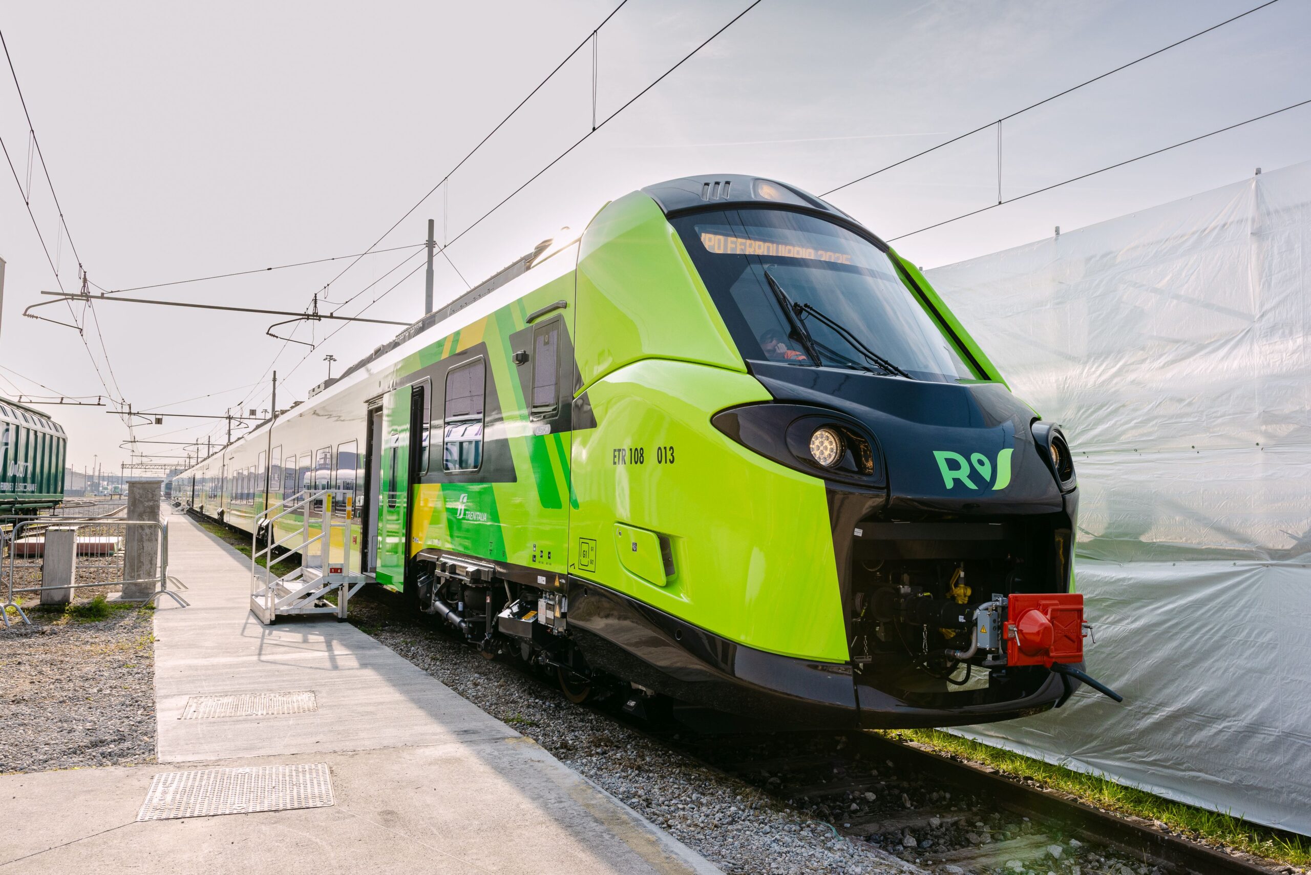 Noul tren regional produs de Alstom pentru Trenitalia primește autorizarea pentru 200 km/h și intră în faza finală de testare