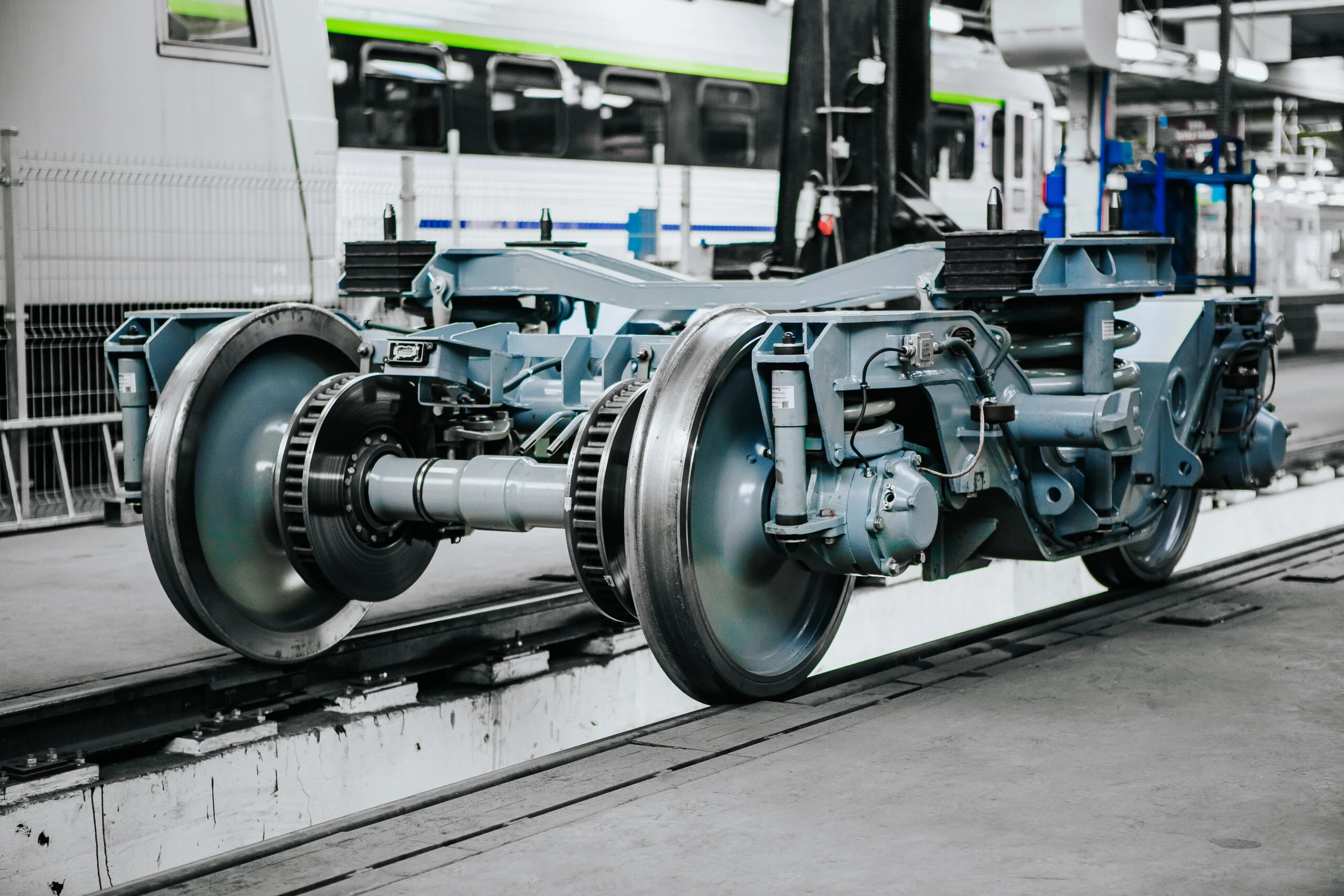 FPS va furniza 133 de seturi de boghiuri 25AN4 pentru modernizarea vagoanelor PKP Intercity Remtrak