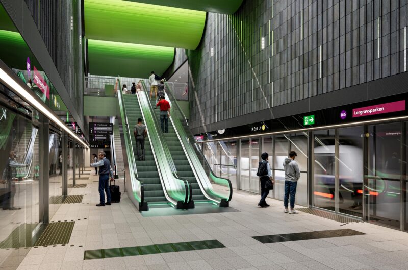 Primele vizualizări ale noii linii de metrou M5 din Copenhaga arată designul celor șase stații care vor deschide în 2036, cu accent pe lumină naturală, acces rapid și un climat redus de construcție