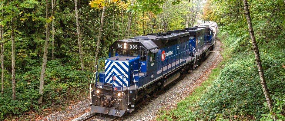 CN și Southern Railway of British Columbia dezvoltă un nou lanț logistic pentru oțel, bazat pe colaborarea dintre rețeaua principală și liniile scurte din Vancouver