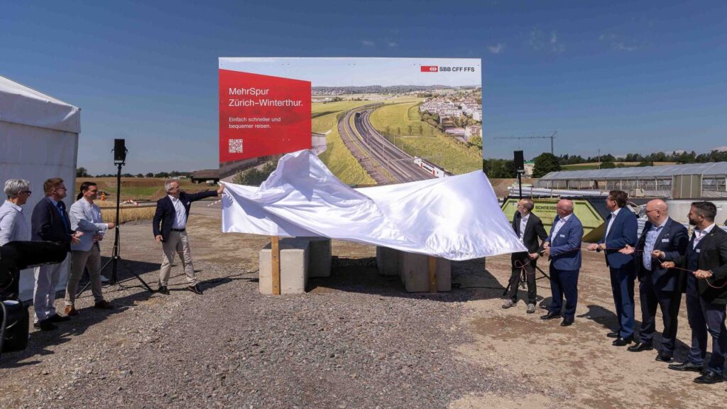 Elveția începe megaproiectul de extindere la patru linii pe ruta Zürich–Winterthur, prin construirea tunelului Brüttenertunnel și modernizarea a patru gări