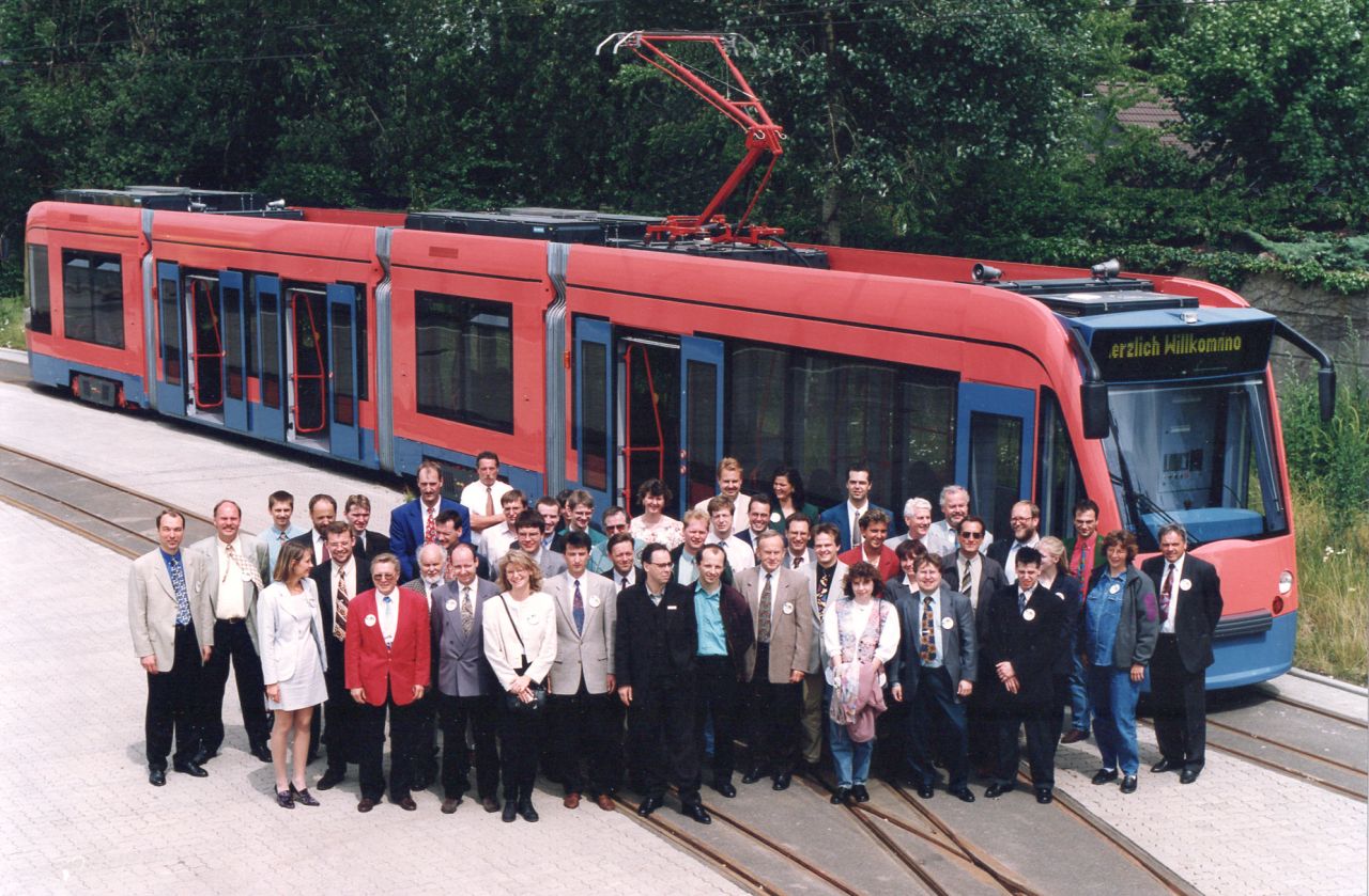 Siemens Combino la 30 de ani: tramvaiul modular care a schimbat regulile jocului în transportul urban european