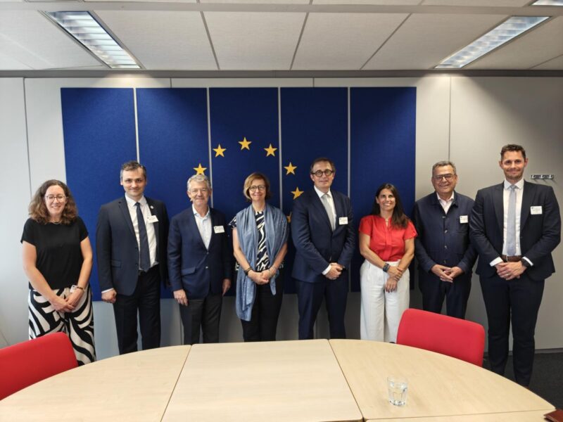 UITP și Comisia Europeană discută strategia de investiții pentru viitorul transportului public și mobilității urbane în Europa
