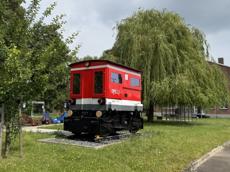 DB Fahrzeuginstandhaltung readuce la viață locomotiva „Molly” din 1932, transformată în spațiu de întâlnire și formare