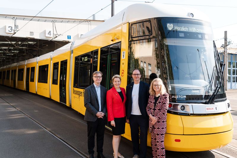 Berlin introduce în circulație tramvaiul Alstom Flexity Urbanliner de 50 de metri - BVG are în derulare cel mai mare contract de tramvaie din istoria orașului