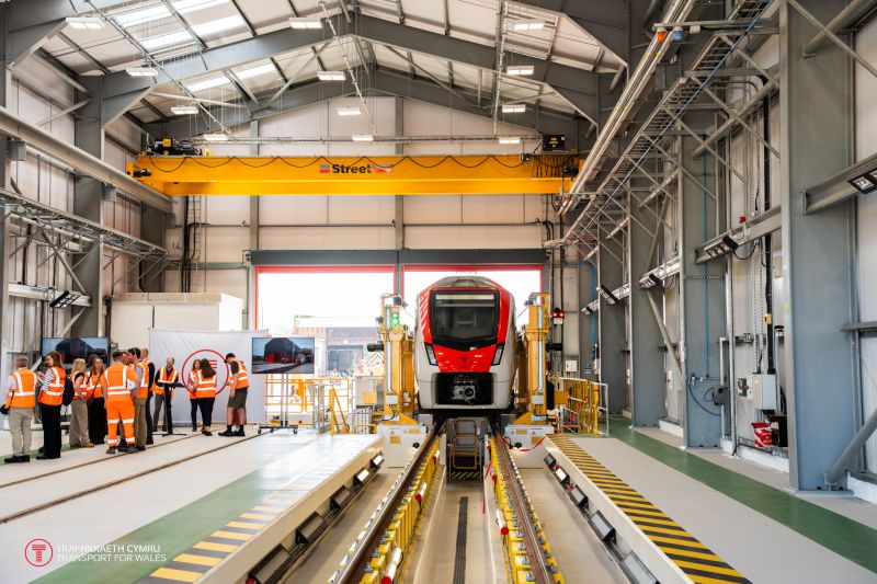 Depoul Canton din Cardiff primește o instalație de 12 milioane £ pentru reparații rapide ale trenurilor Transport for Wales
