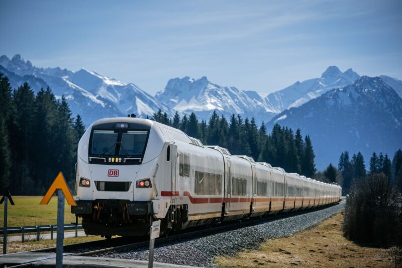 Talgo încheie primul semestru din 2026 cu creșteri puternice și un portofoliu record de comenzi