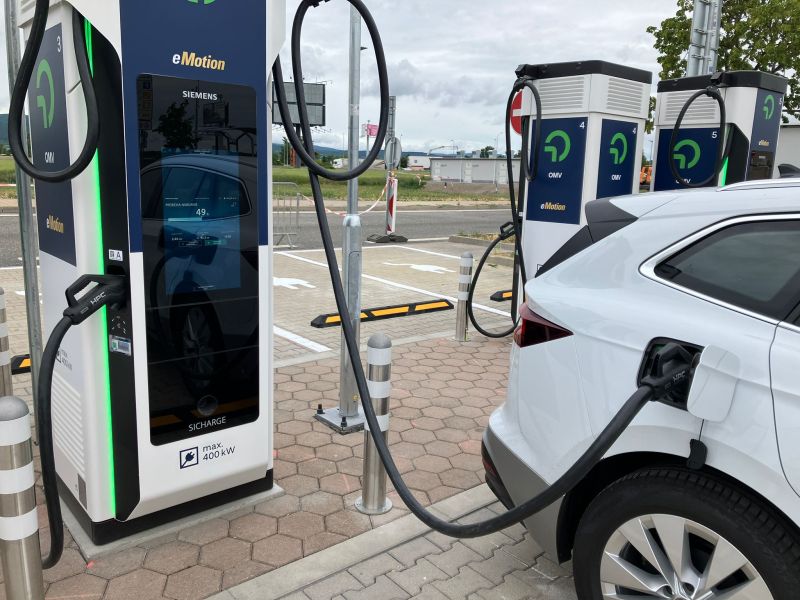 Siemens extinde infrastructura de încărcare de mare putere în Slovacia pentru viitorul transportului electric