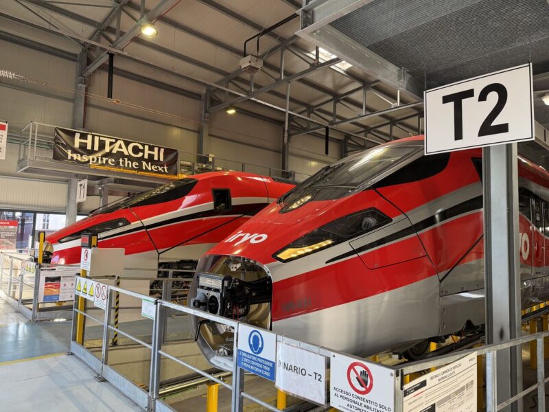 Hitachi Rail reia livrările către Spania: primul din cele trei noi Frecciarossa ETR1000 este pregătit de expediere, parte din contractul extins cu Iryo