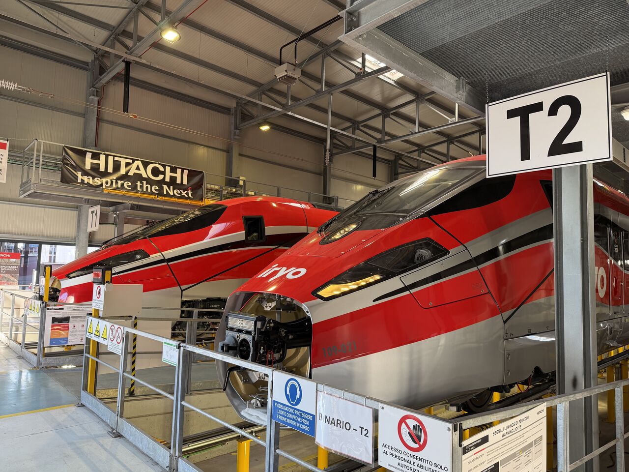 Hitachi Rail reia livrările către Spania: primul din cele trei noi Frecciarossa ETR1000 este pregătit de expediere, parte din contractul extins cu Iryo