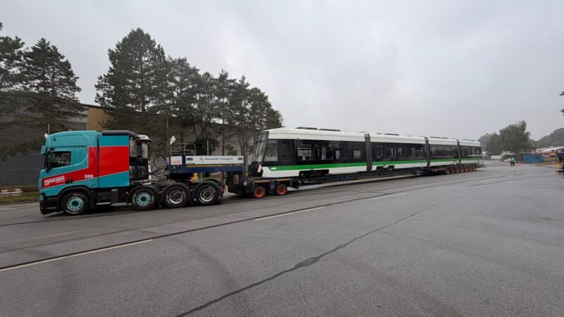 Alstom Bautzen livrează vehiculele 1416 și 1417 pentru Magdeburg; contractul include 14 tramvaie noi, în valoare de peste 40 milioane €