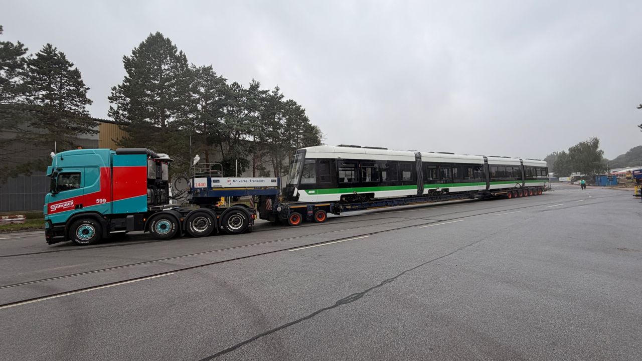 Alstom Bautzen livrează vehiculele 1416 și 1417 pentru Magdeburg; contractul include 14 tramvaie noi, în valoare de peste 40 milioane €