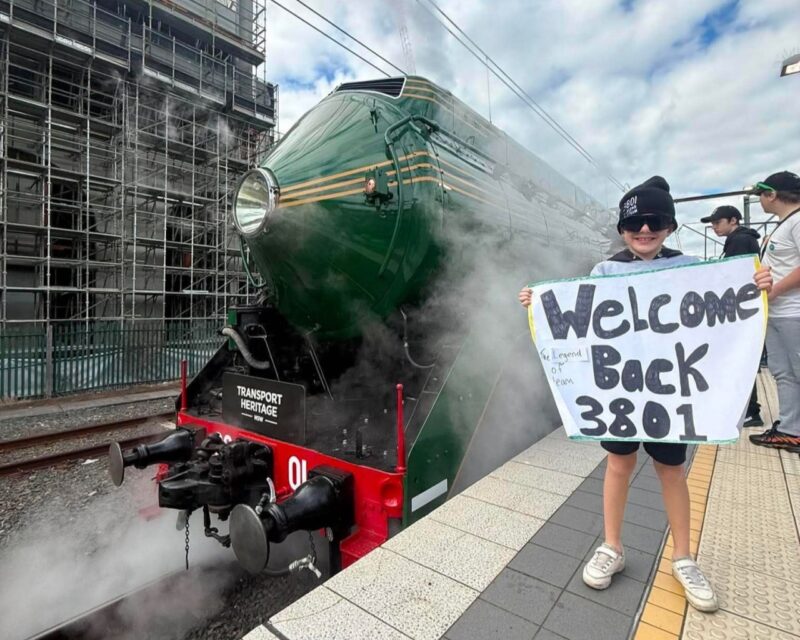 Locomotiva cu abur 3801 revine pe șine în New South Wales: peste 2.700 de pasageri la primele curse ale legendei feroviare