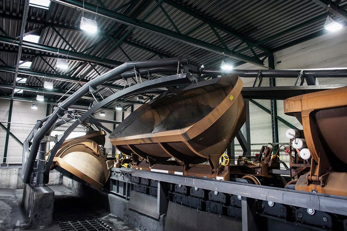 Kiruna Wagon livrează un nou vagon specializat pentru transporturi record‑grele, cu sarcină utilă de 490 tone