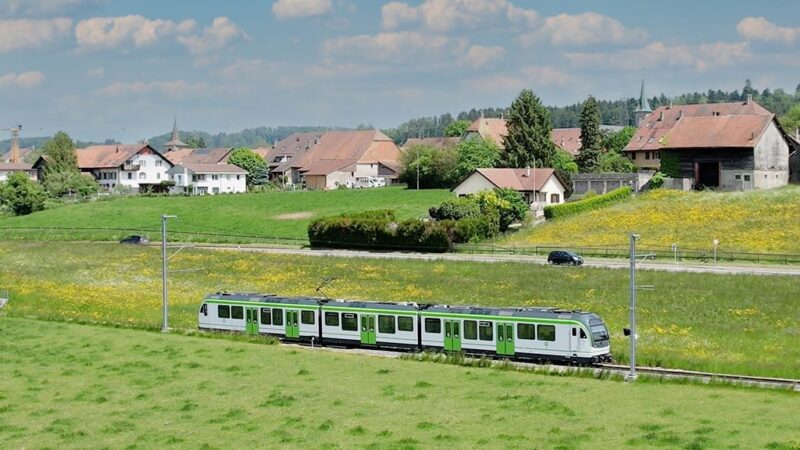 Trenul regional LEB din Elveția, în transformare: 4,1 milioane de călători în 2025 și lucrări de 30 de milioane de franci într-o singură vară