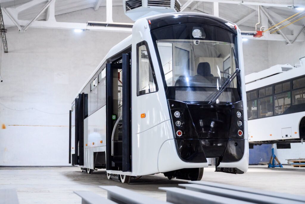 Moldova prezintă conceptul unui railbus electric cu autonomie de 400 km pentru modernizarea transportului feroviar