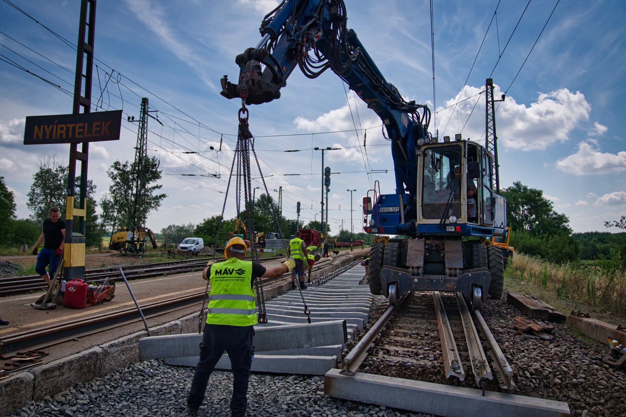 MÁV investește 3,2 miliarde HUF în eliminarea restricțiilor de viteză pe linia Nyíregyháza–Mezőzombor