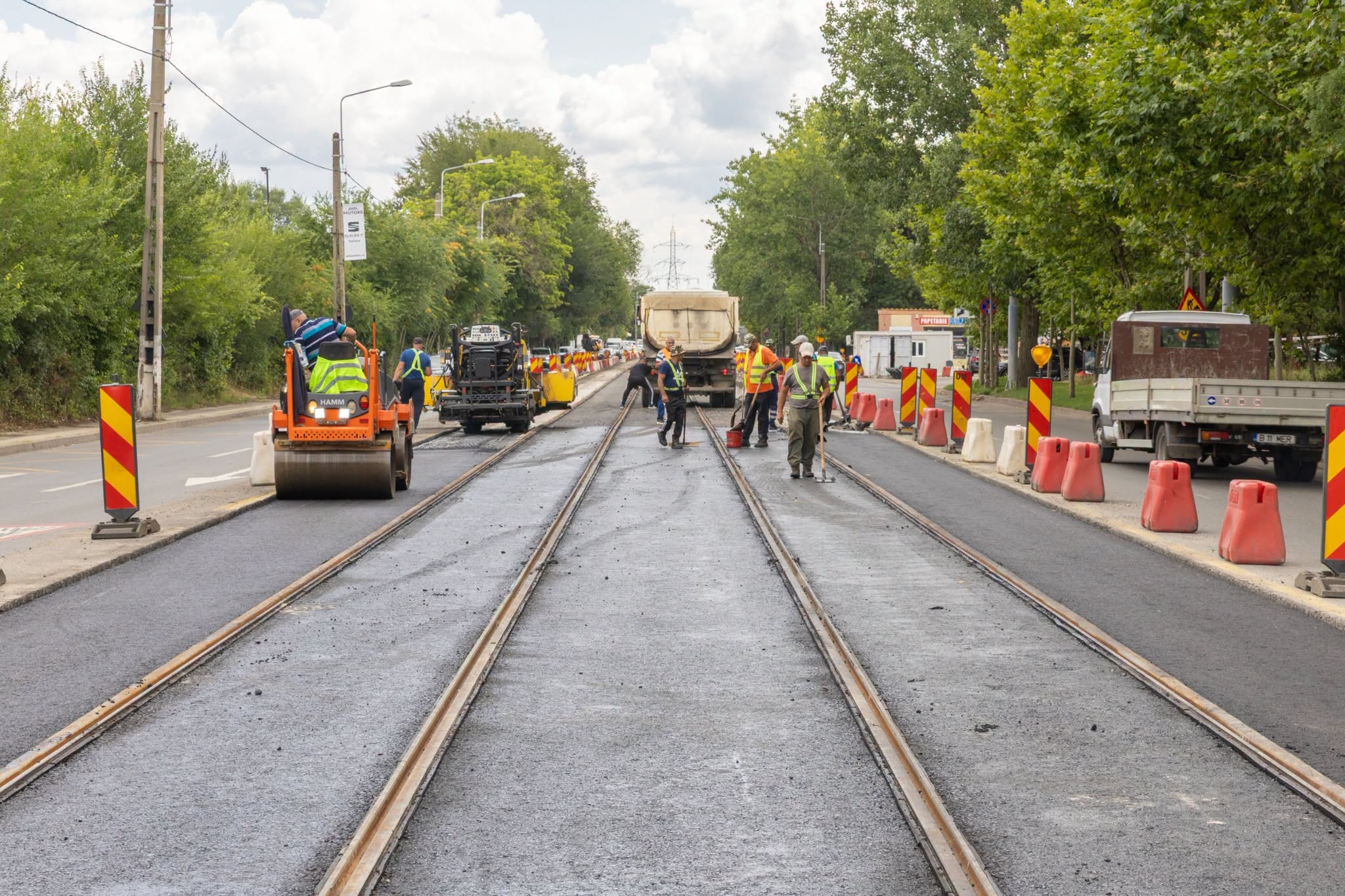 București avansează lucrările pe 41 km de șină de tramvai: loturile Basarabia, Chișinău și Expoziției se apropie de finalizare