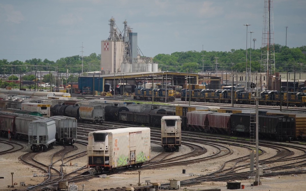 CSX modernizează Radnor Yard din Nashville: 12 noi aparate de cale acționate electric pentru siguranță și eficiență sporită